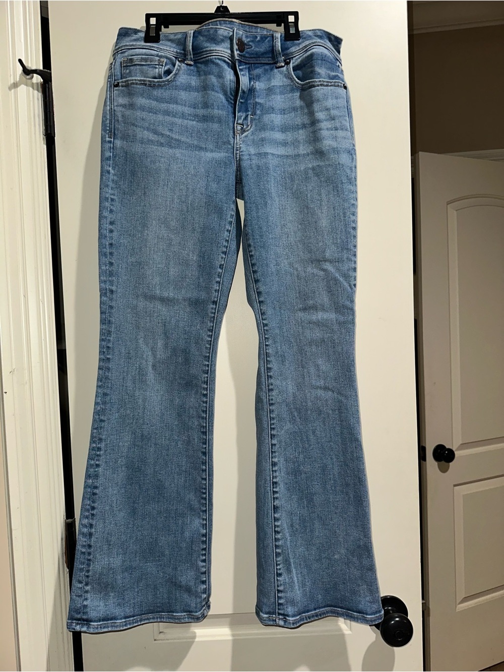 American Eagle Super Stretch Women's Kick Boot Jeans size 10 short